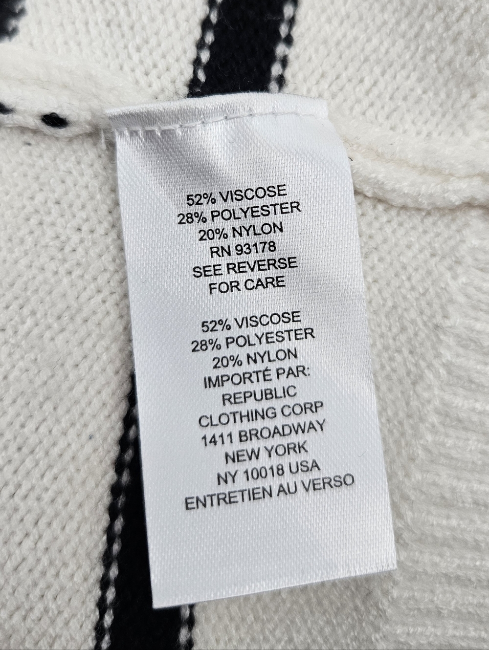 Truth By Republic Black and White Striped Sweater, size 3X - Picture 4 of 4
